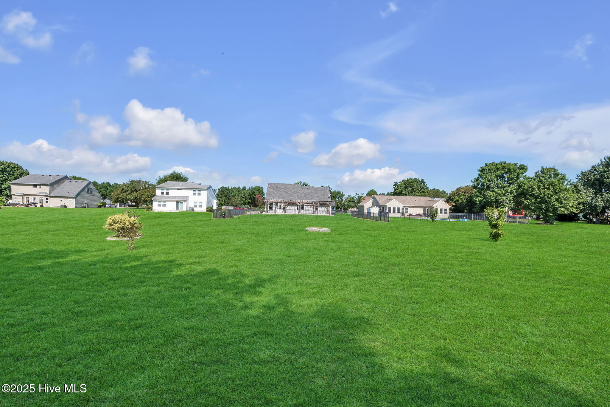 205 Eagle Creek Road Moyock, NC 27958 - Photo 7 of 63 10-web-or-mls-DSC_4583