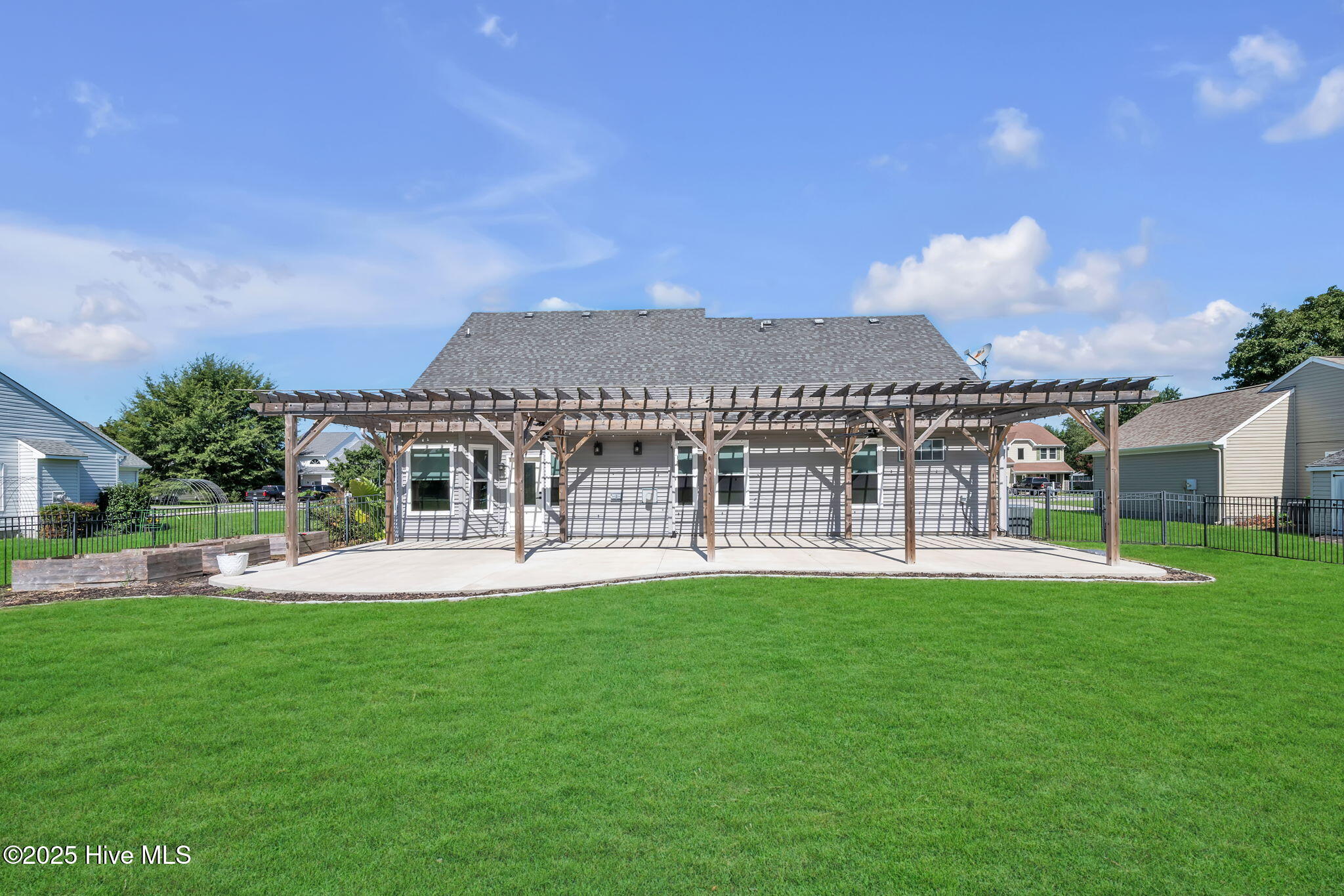 205 Eagle Creek Road Moyock, NC 27958 - Photo 9 of 63 12-web-or-mls-DSC_4589