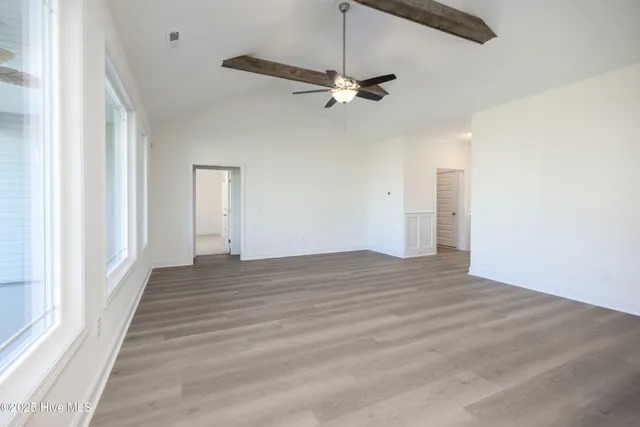 $322,500 | 103 Sunny Acres Lane, Clinton, NC 28328