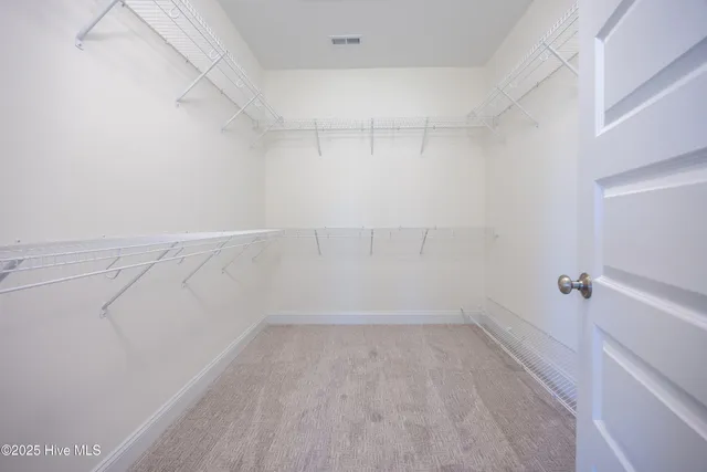 $322,500 | 103 Sunny Acres Lane, Clinton, NC 28328