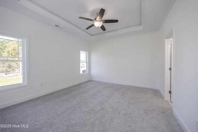 $322,500 | 103 Sunny Acres Lane, Clinton, NC 28328