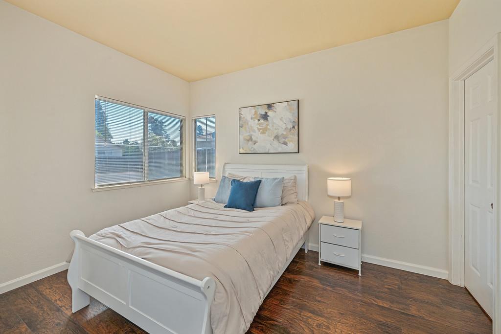 5621 Elk Spring Way Elk Grove, CA 95758 - Photo 19 of 35