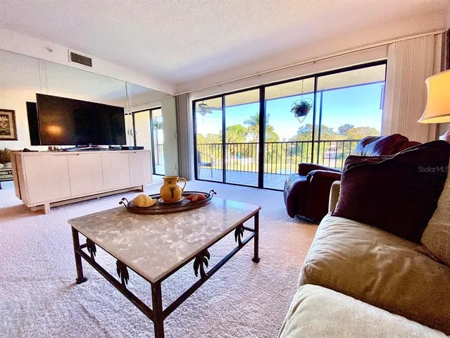 $3,600 | 5553 Ashton Lake Drive, Unit 5553, Sarasota, FL 34231