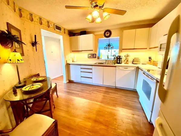 $3,600 | 5553 Ashton Lake Drive, Unit 5553, Sarasota, FL 34231