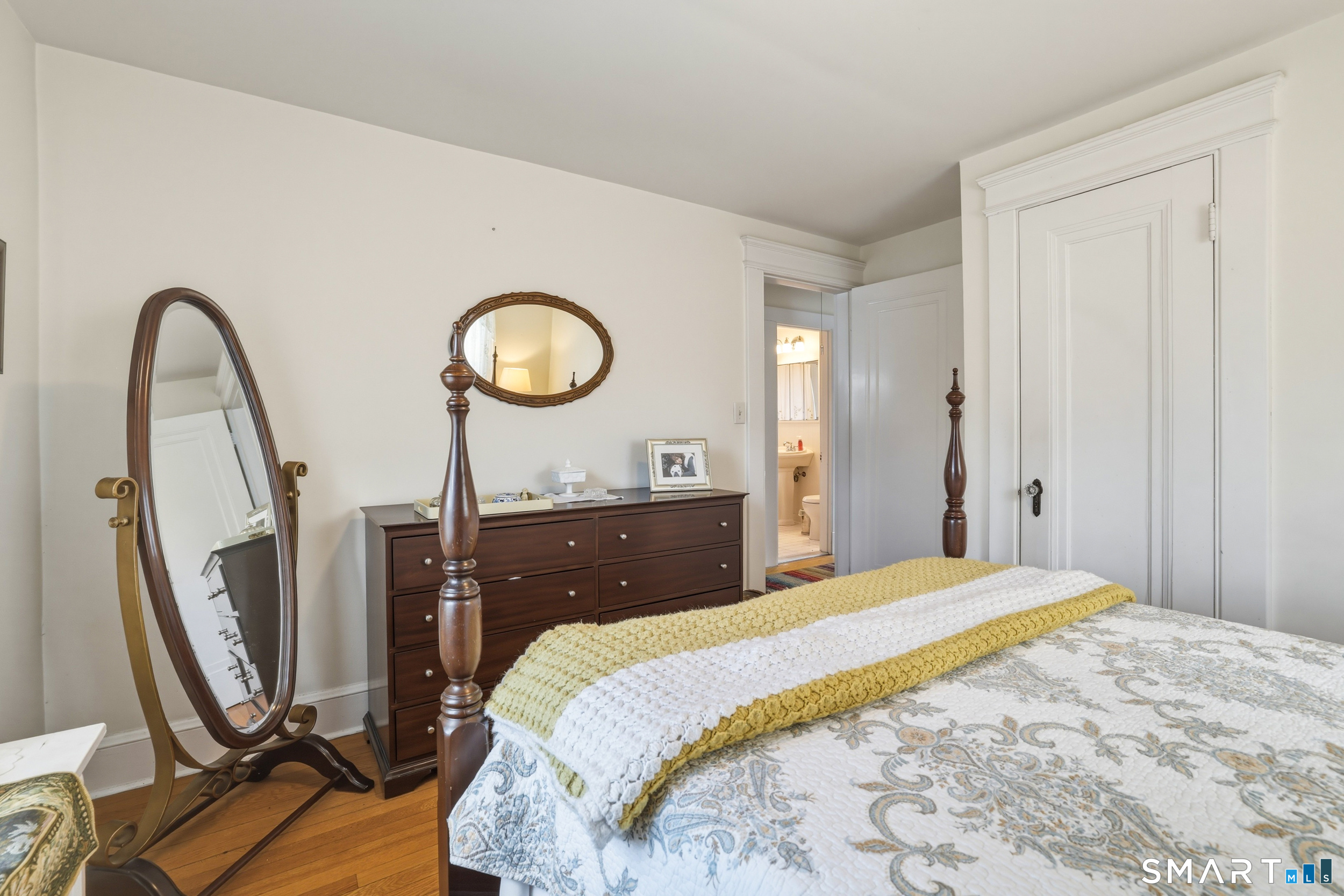 29 Wayland Avenue Waterbury, CT 06708 - Photo 17 of 33