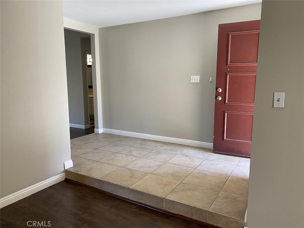 1115 East Ranchcreek Road Covina, CA 91724 - Photo 3 of 16 Entry