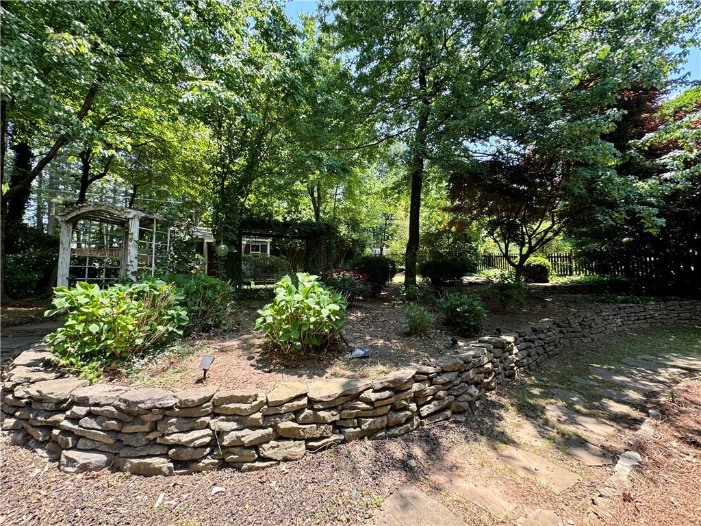 1565 Victoria Walk Cumming, GA 30041 - Photo 29 of 32