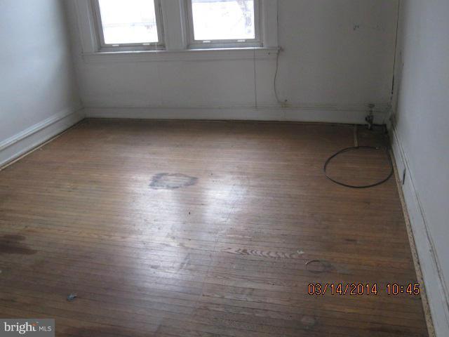 2513 Reisterstown Road Baltimore, MD 21217 - Photo 13 of 15 Bedroom