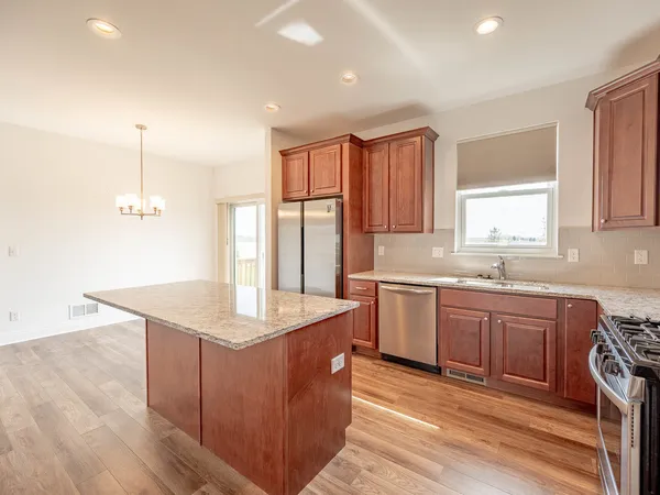 $419,900 | 2251 Coventry Circle South, Sycamore, IL 60178