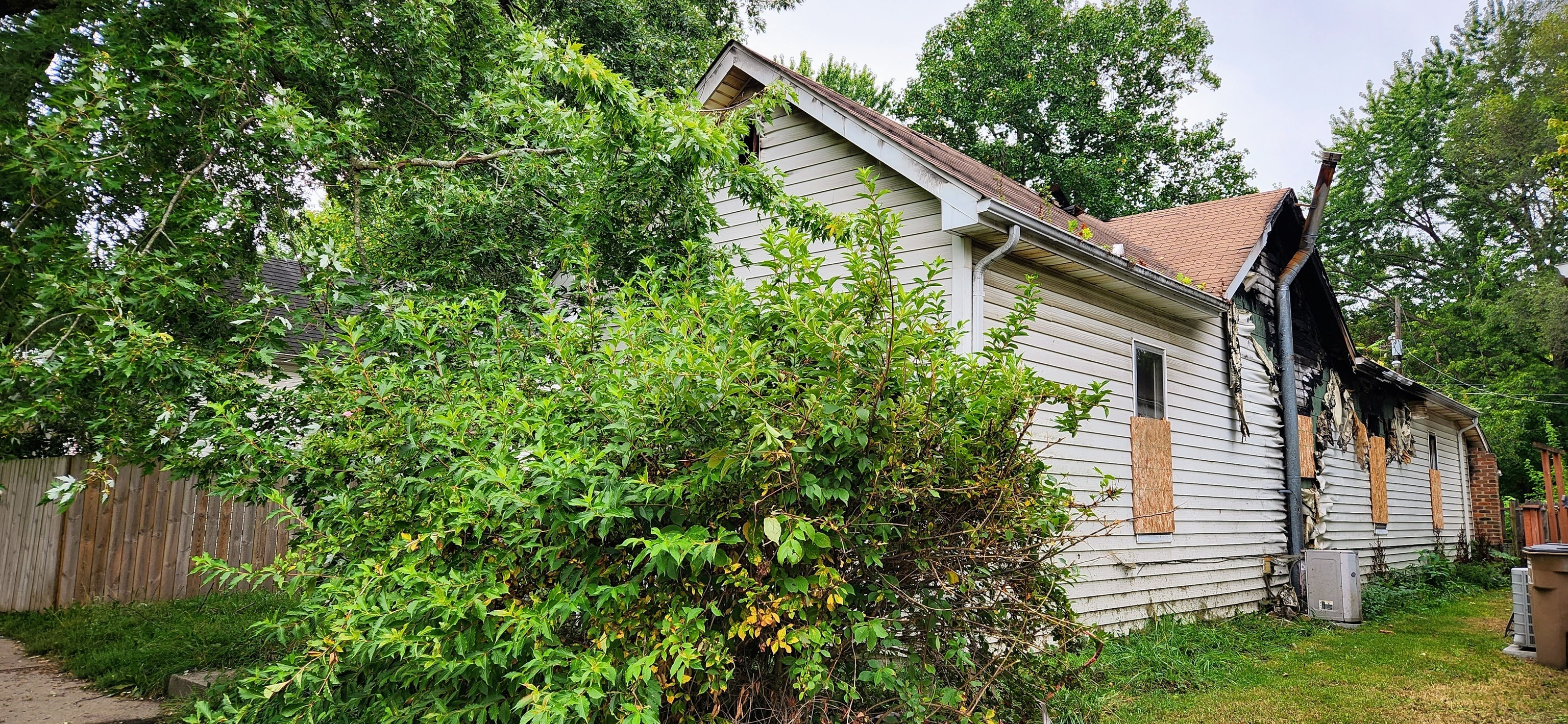 1010 California Street Columbus, IN 47201 - Photo 3 of 5