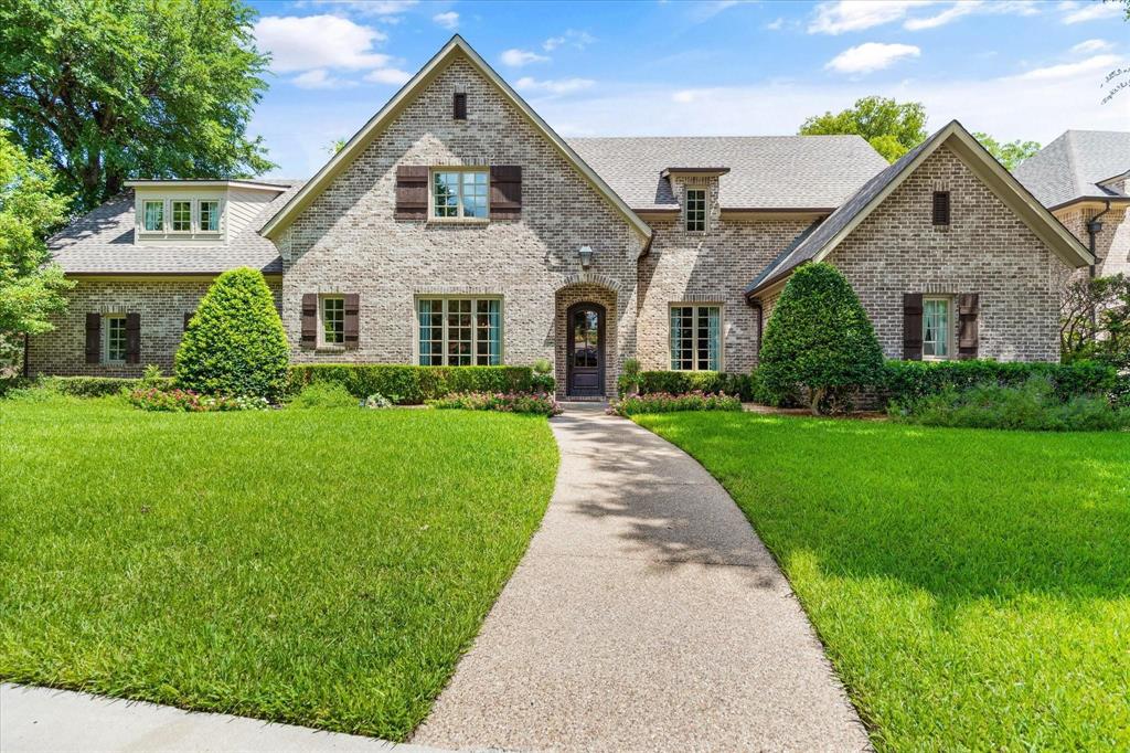 2809 River Brook Ct