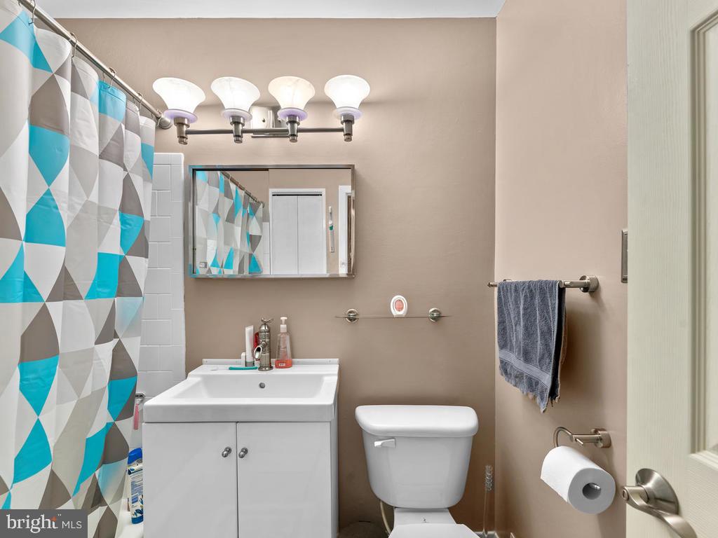 12105 Kerwood Road Silver Spring, MD 20904 - Photo 13 of 22 Gallery Image 13