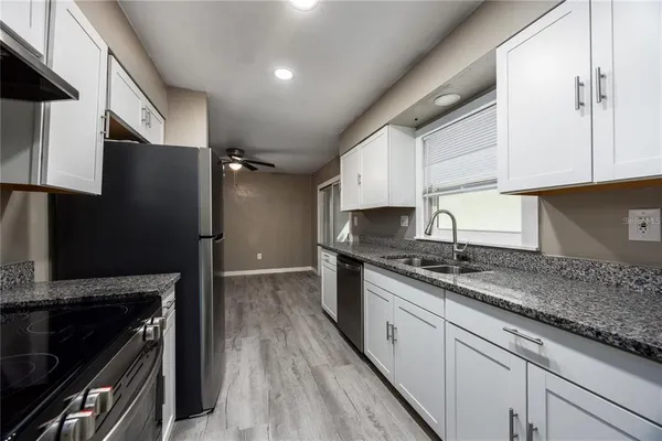 $211,000 | 14637 Northeast 145th Avenue, Waldo, FL 32694