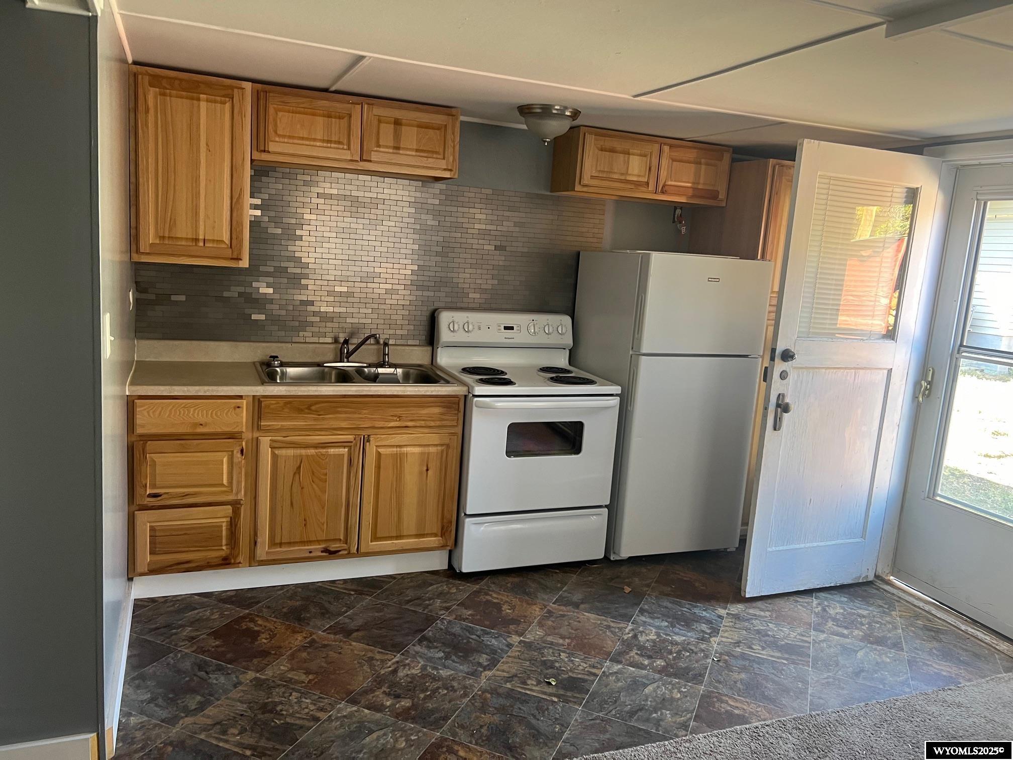 511 14th Street Rawlins, WY 82301 - Photo 19 of 21