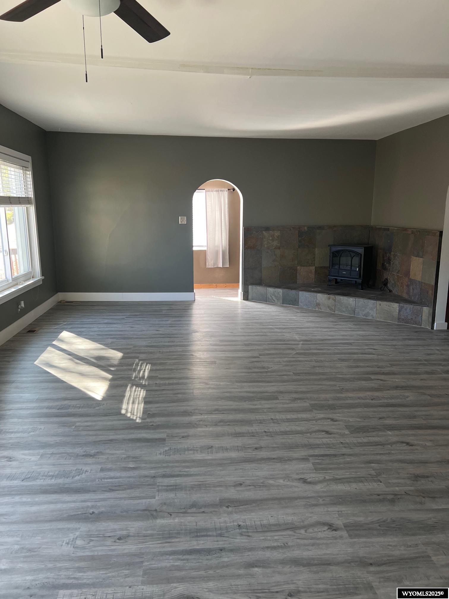 511 14th Street Rawlins, WY 82301 - Photo 3 of 21