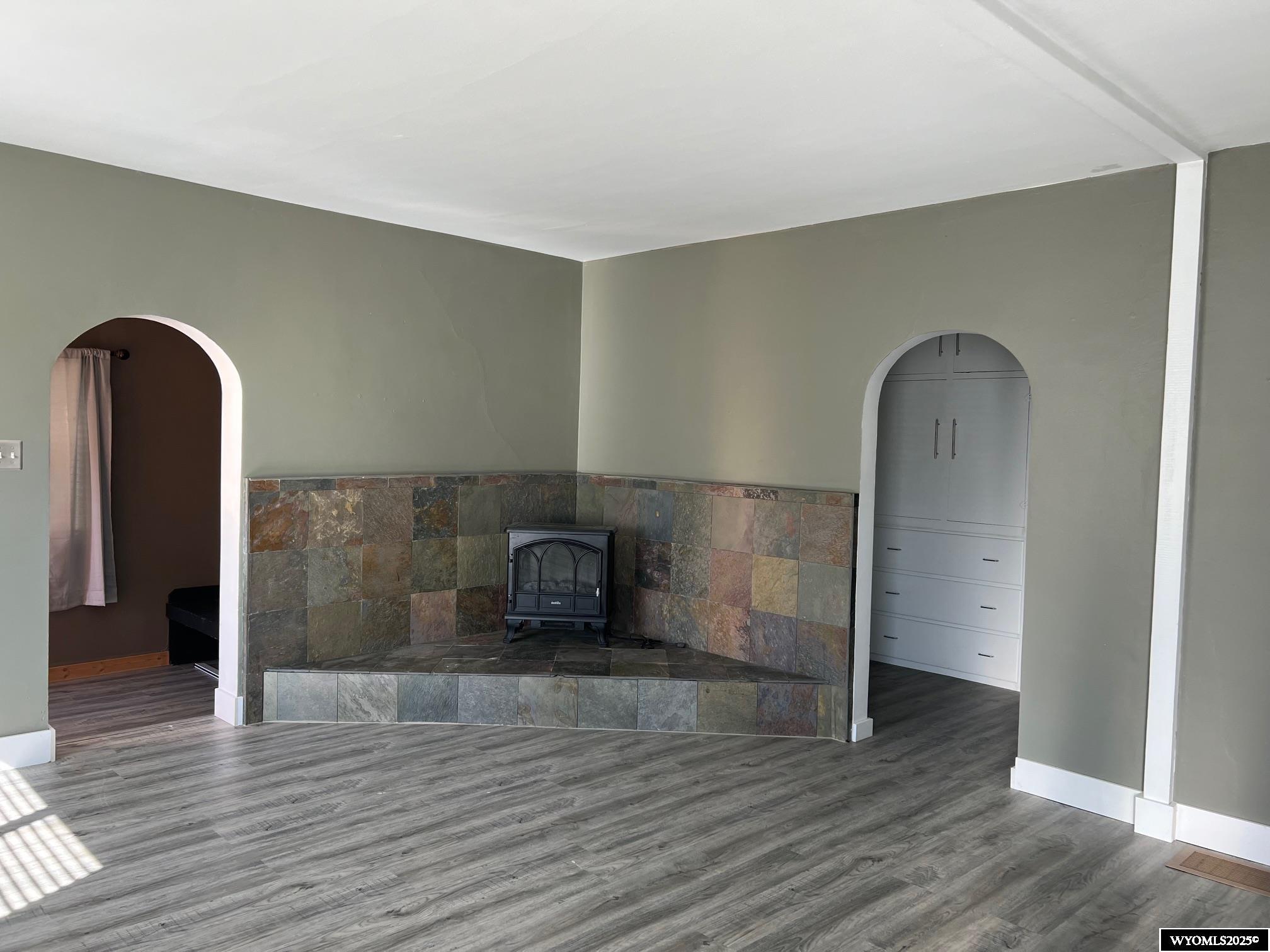 511 14th Street Rawlins, WY 82301 - Photo 4 of 21