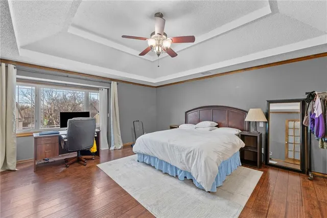 $445,000 | 15206 Foster, Overland Park, KS 66223