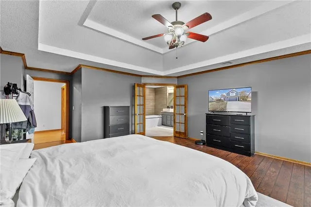 $445,000 | 15206 Foster, Overland Park, KS 66223