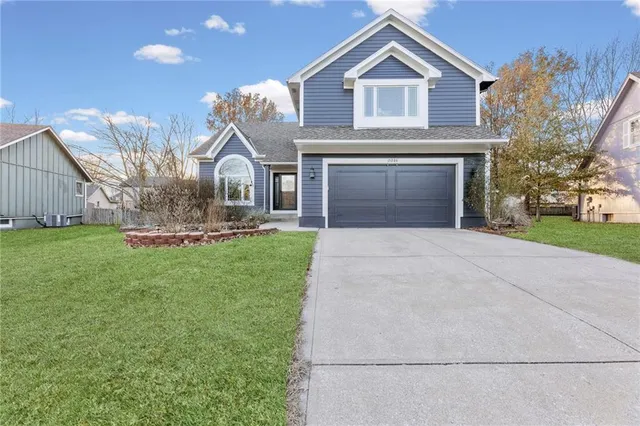 $445,000 | 15206 Foster, Overland Park, KS 66223