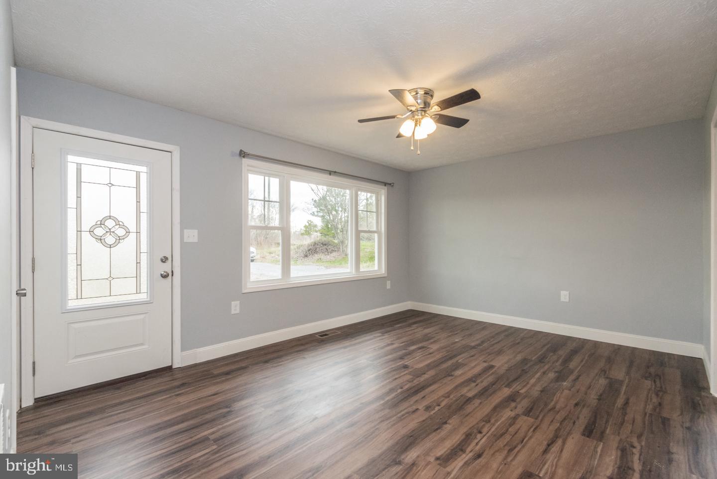 1035 Rest Church Road Clear Brook, VA 22624 - Photo 5 of 31 Gallery Image 5