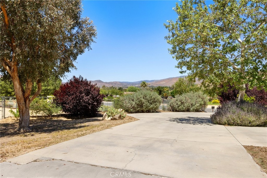 2532 Briar Glen Road Acton, CA 93510 - Photo 47 of 48 a view of outdoor space with city view