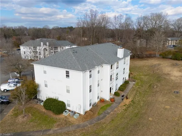 $175,000 | 312 Quietwood Drive, Winston-Salem, NC 27103