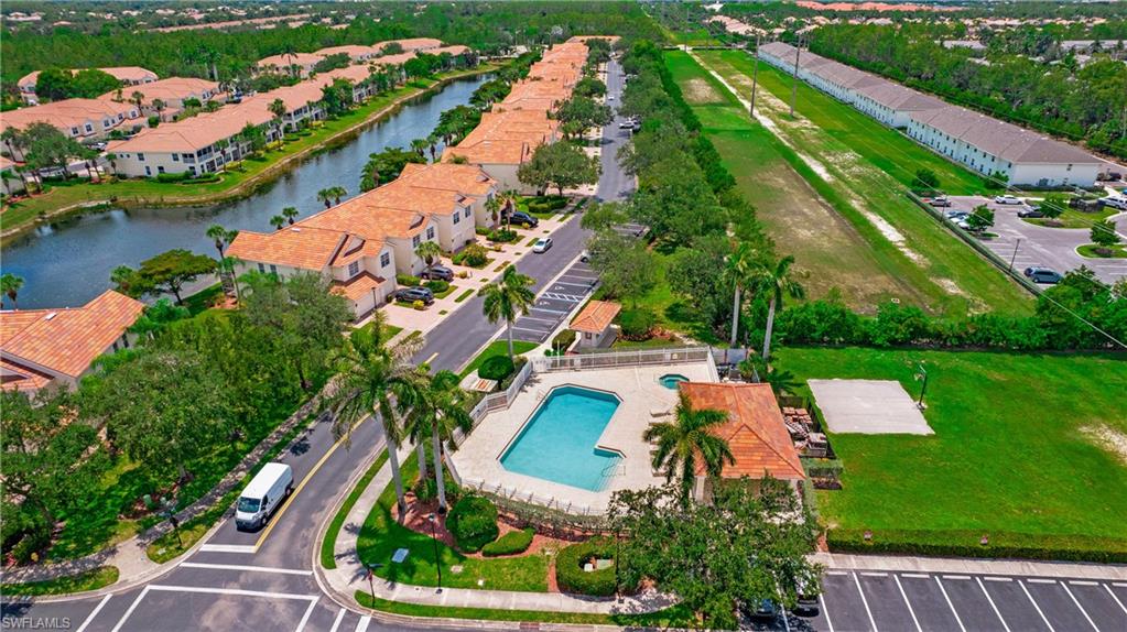 880 Hampton Circle Naples, FL 34105 - Photo 34 of 36