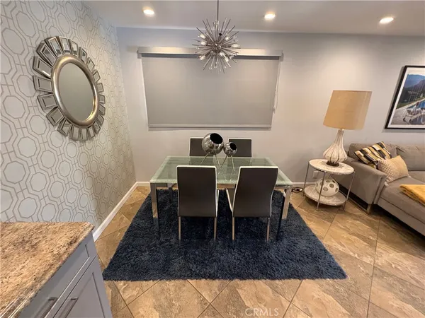 $2,650 | 510 North Villa Court, Palm Springs, CA 92262