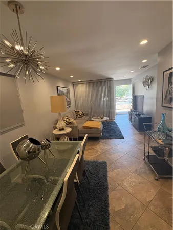 $2,650 | 510 North Villa Court, Palm Springs, CA 92262