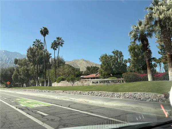 $2,650 | 510 North Villa Court, Palm Springs, CA 92262