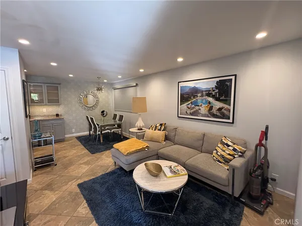 $2,650 | 510 North Villa Court, Palm Springs, CA 92262