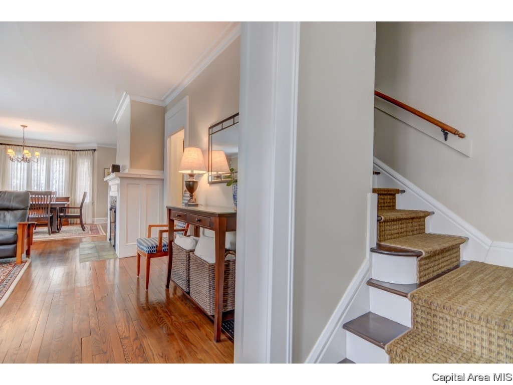 1045 Williams Boulevard Springfield, IL 62704 - Photo 17 of 31 Gallery Image 17