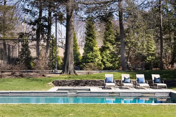 $4,000,000 | 191 Newton Street, Brookline, MA 02467