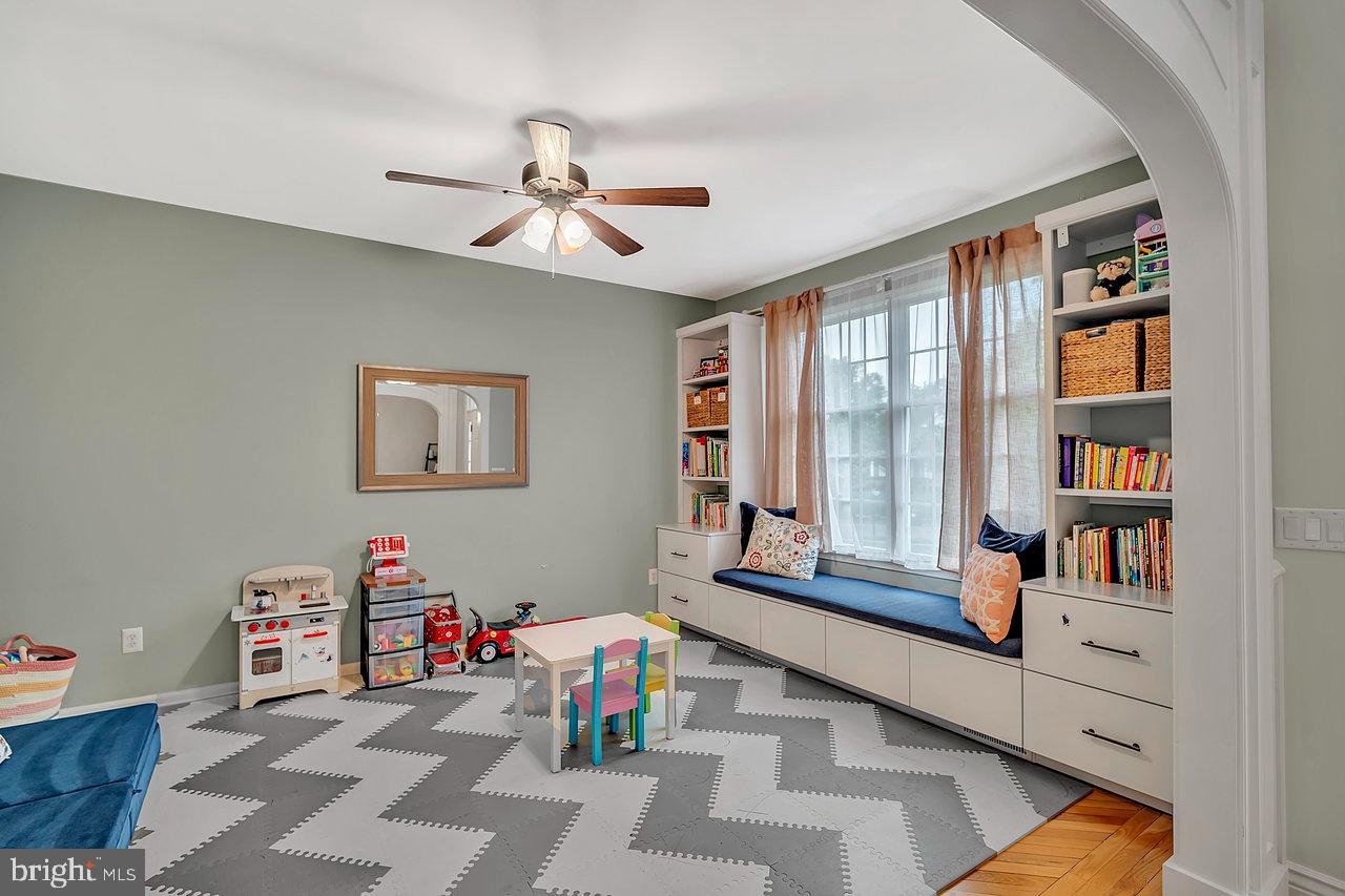 6 Banyan Road Skillman, NJ 08558 - Photo 6 of 24 Living Room