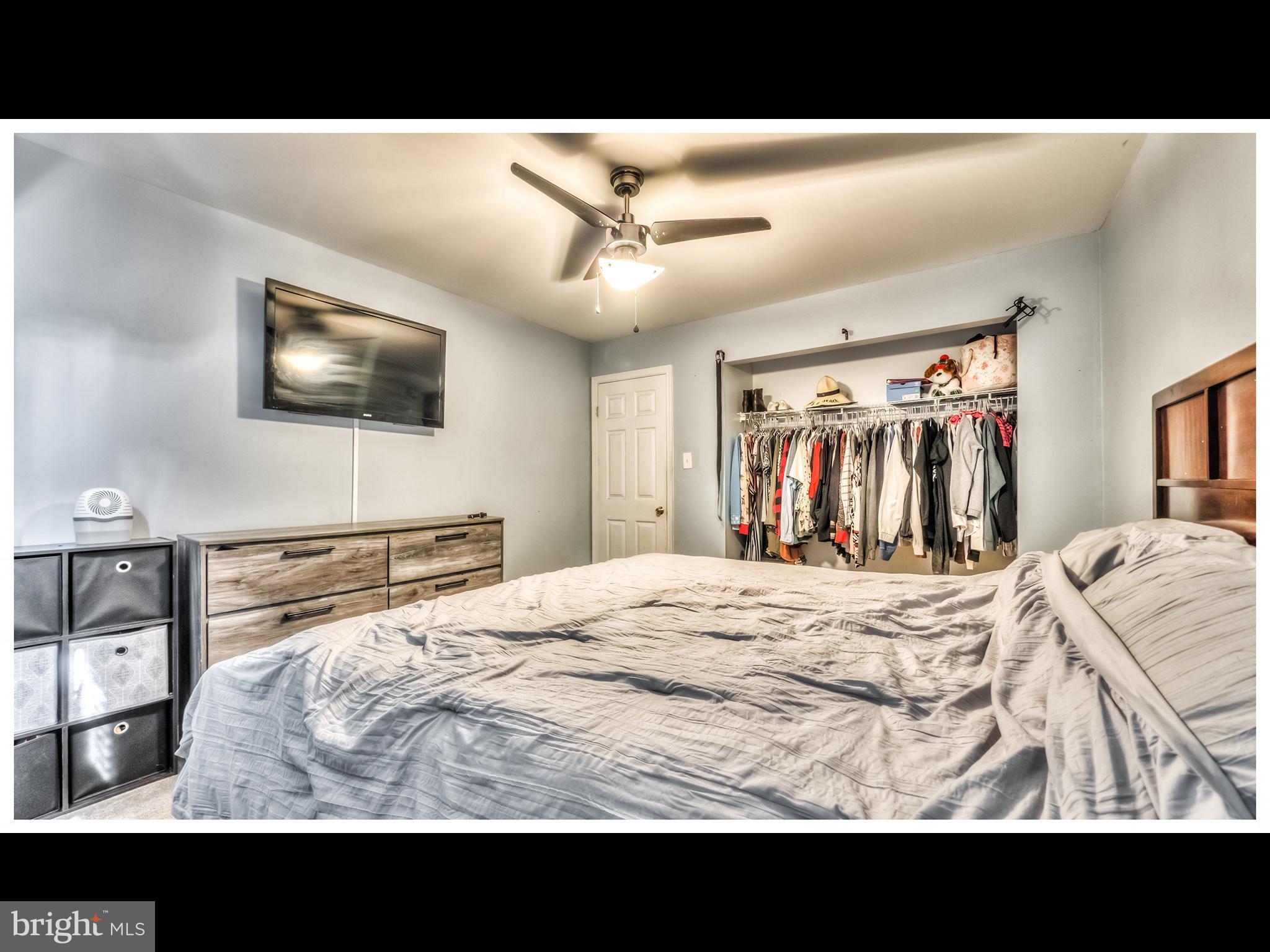 8213 Watersedge Road Baltimore, MD 21222 - Photo 15 of 42 Gallery Image 15