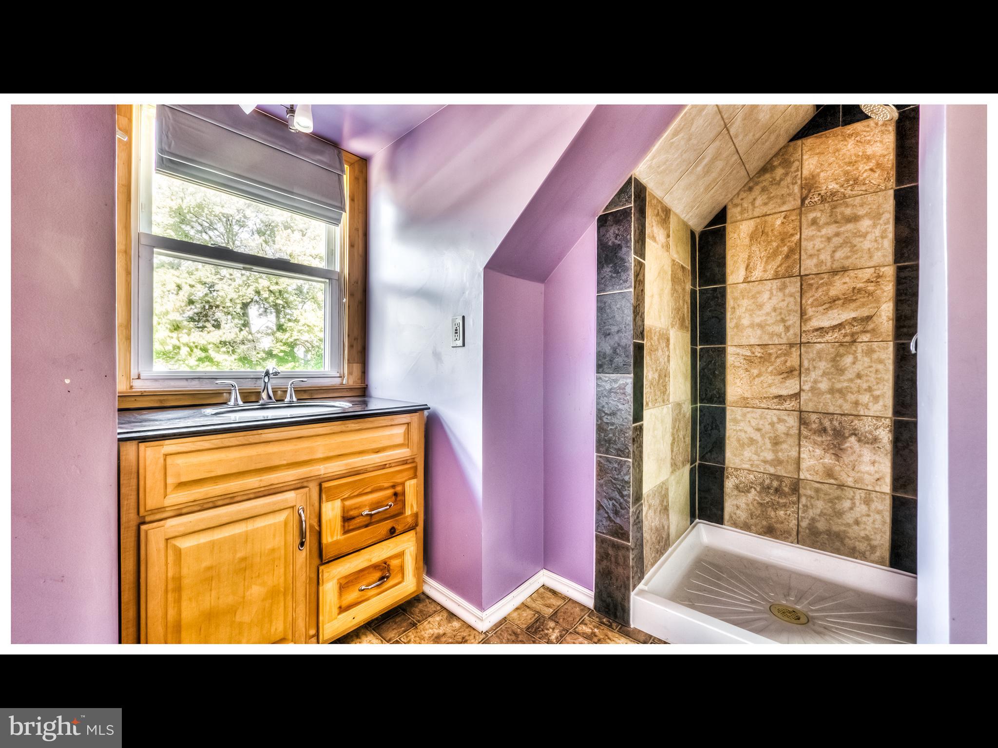 8213 Watersedge Road Baltimore, MD 21222 - Photo 31 of 42 Gallery Image 31