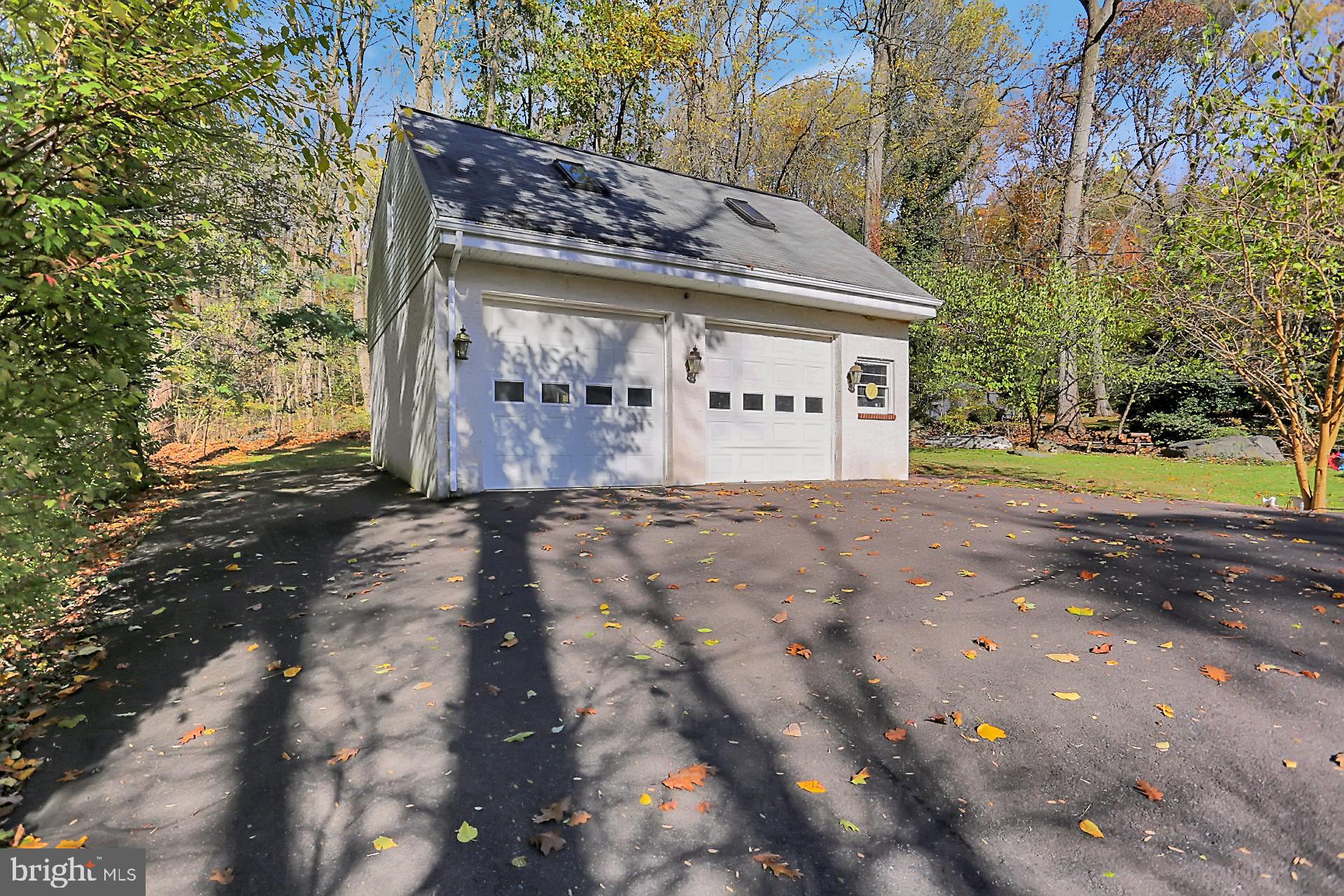 2385 Schaffer Road Pottstown, PA 19464 - Photo 9 of 44 Gallery Image 9