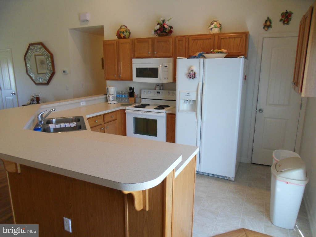 6112 Wanda Road Hurlock, MD 21643 - Photo 2 of 27 Kitchen