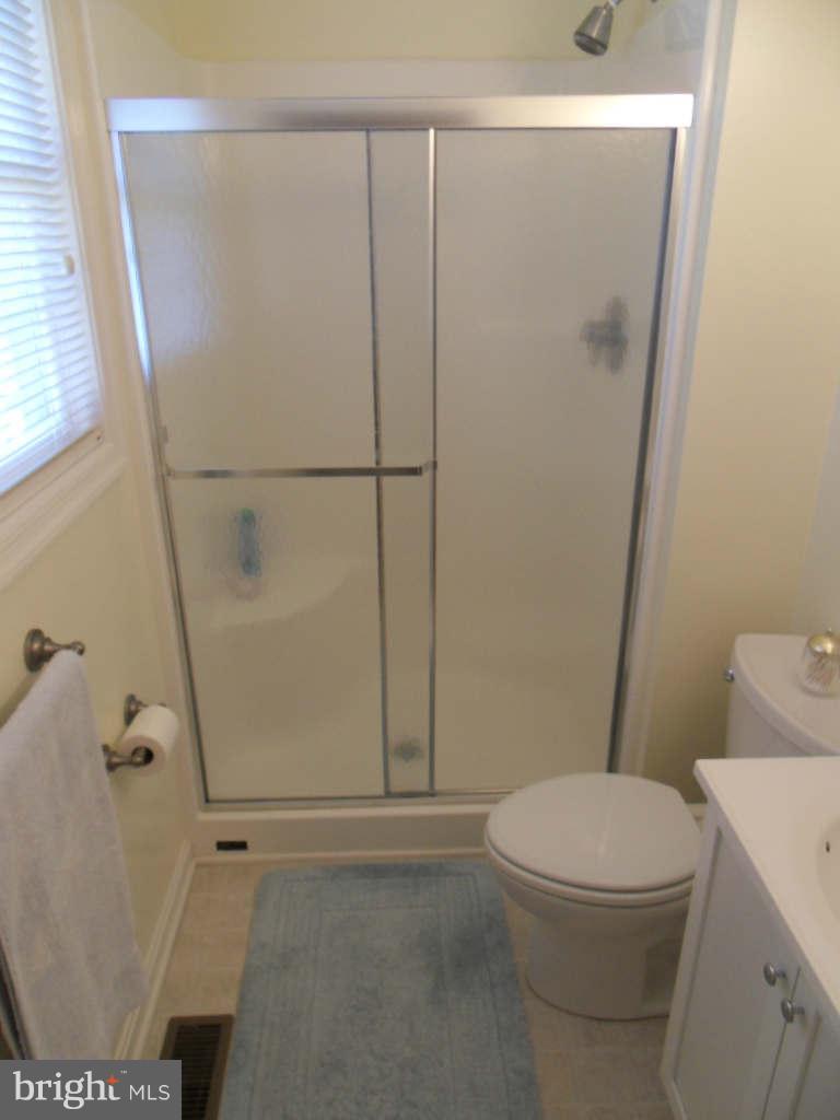 6112 Wanda Road Hurlock, MD 21643 - Photo 22 of 27 Bath (Master)