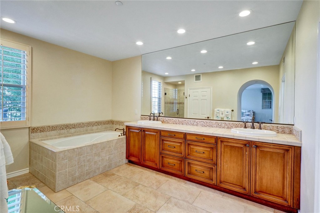 7 Tuscany Ladera Ranch, CA 92694 - Photo 31 of 64