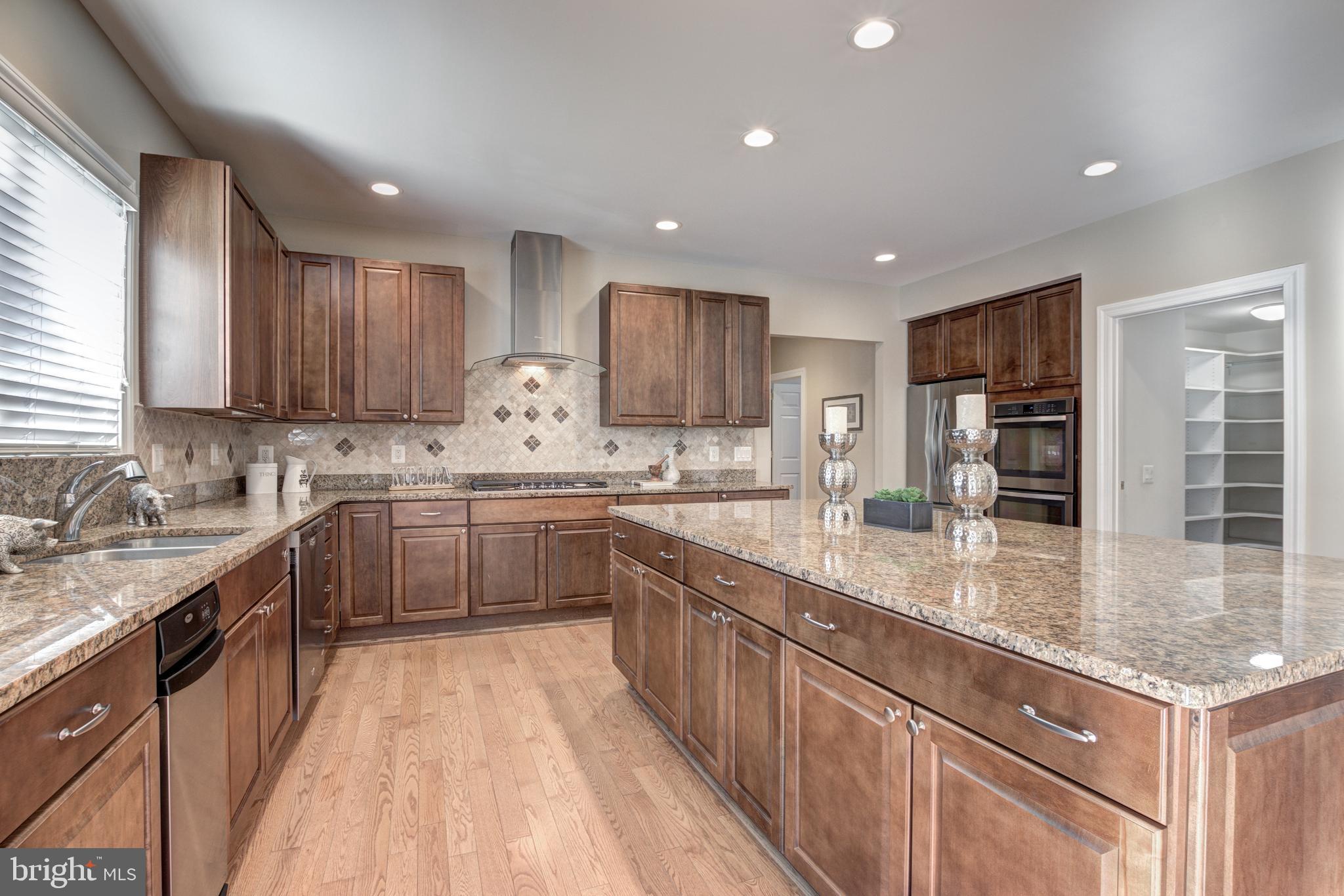 7004 Springville Court Springfield, VA 22150 - Photo 3 of 63 Gallery Image 3