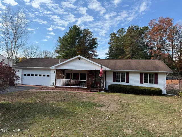 $329,000 | 47 Pinewood Road, Queensbury, NY 12804