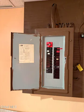 $329,000 | 47 Pinewood Road, Queensbury, NY 12804