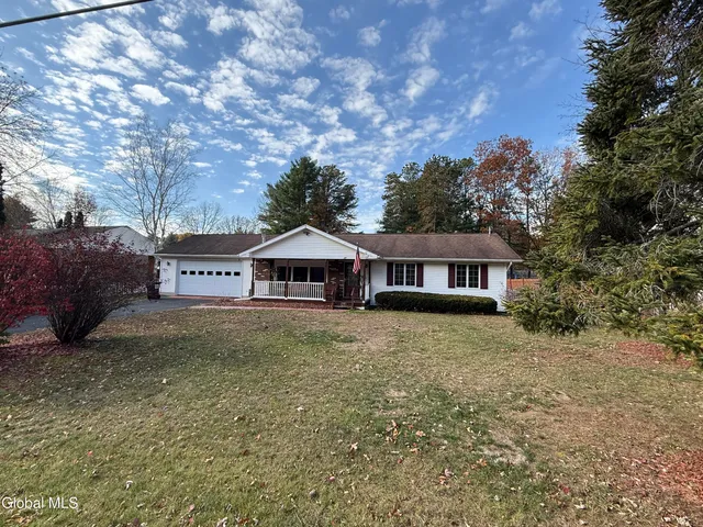 $329,000 | 47 Pinewood Road, Queensbury, NY 12804