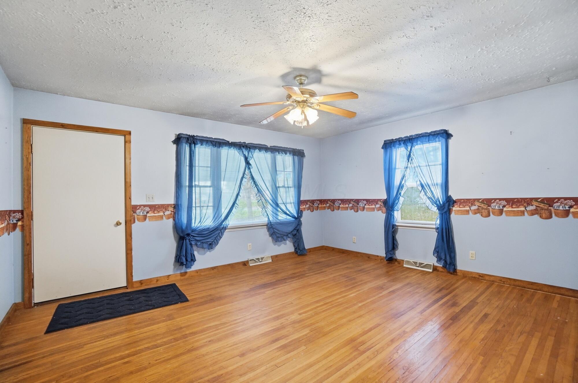 2318 Rodger Road Columbus, OH 43207 - Photo 13 of 41 069