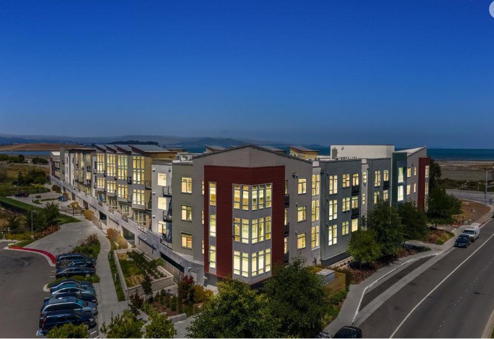 400 Mariners Island Boulevard, Unit 215 San Mateo, CA 94404 - Photo 28 of 29 a front view of a house with a yard