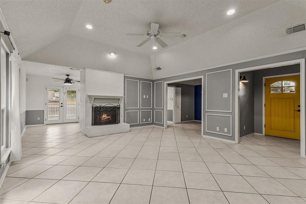 2513 Ridge Oak Court Garland, TX 75044 - Photo 8 of 31