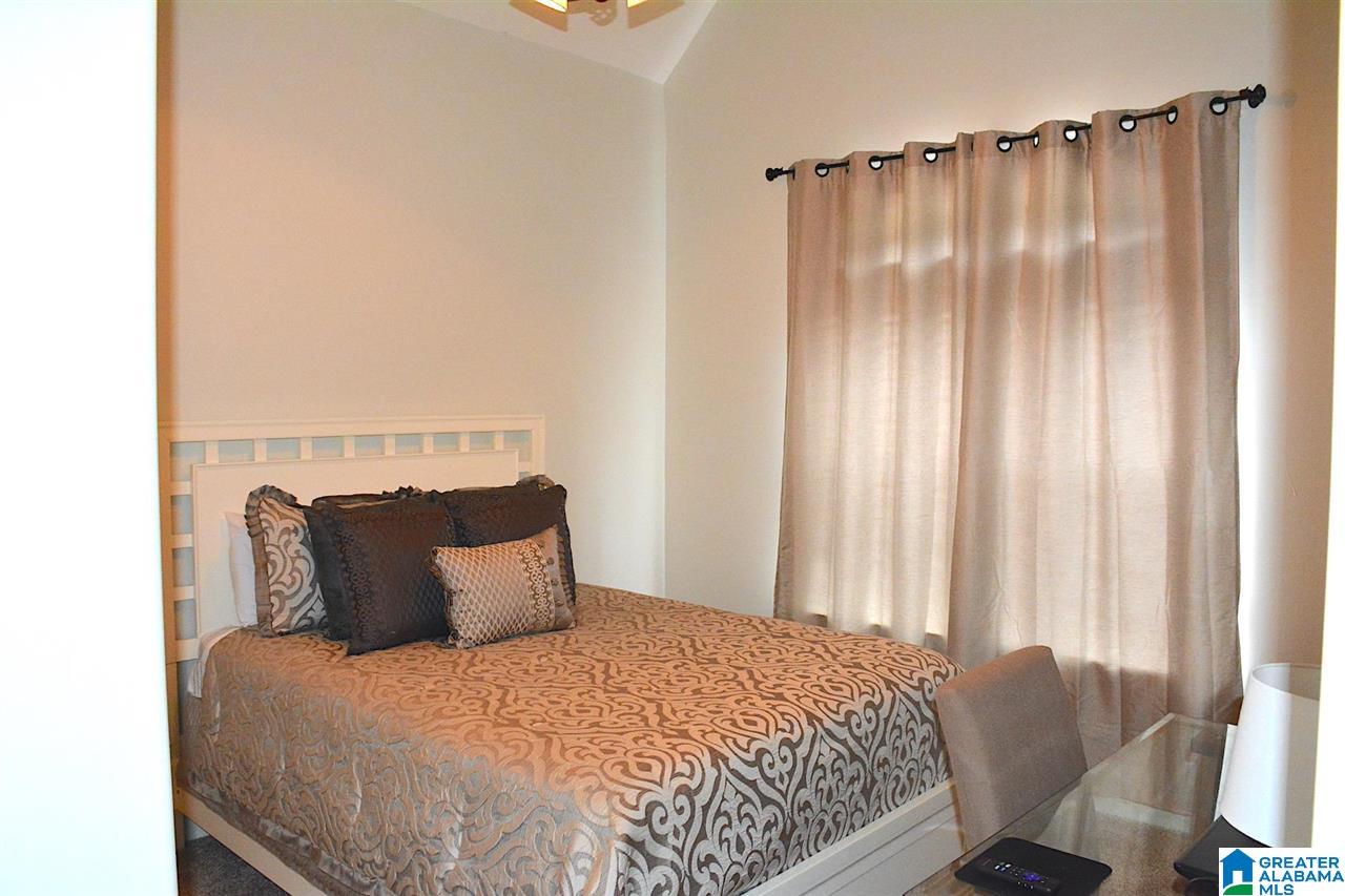 186 Linwood Road Sterrett, AL 35147 - Photo 11 of 23