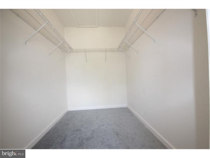 525 Ridge Avenue Hamilton, NJ 08610 - Photo 15 of 25 Walk-in Closet