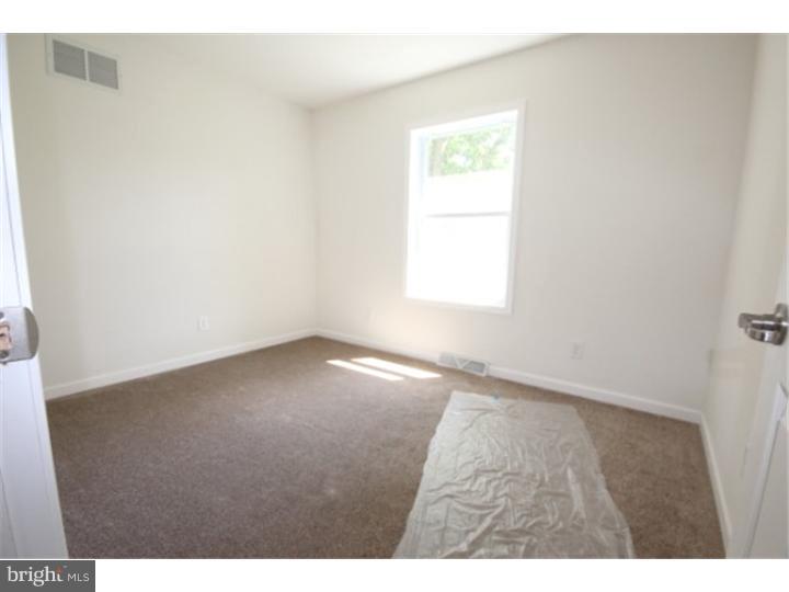 525 Ridge Avenue Hamilton, NJ 08610 - Photo 17 of 25 Bedroom 3